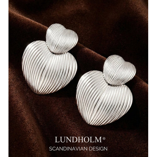 Lundholm Wilma – Large Double Heart Earrings – Silver-Tone Lundholm Wilma – Large Double Heart Earrings – Silver-Tone
