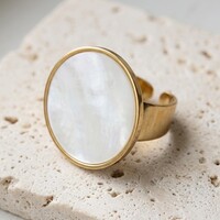 Philippa – Statement-Ring mit Weißem Perlmutt – Goldfarben