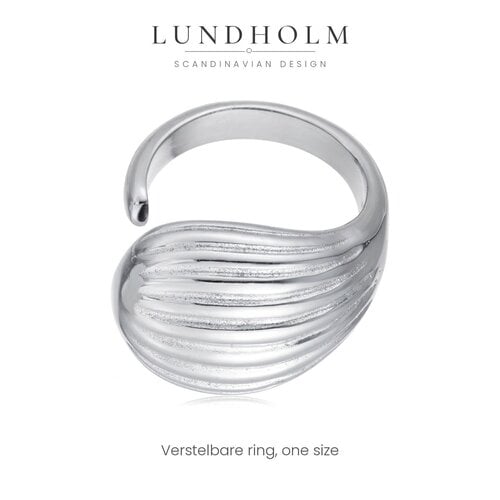 Lundholm Vanja – Chunky Dome Ring with Wave Relief – Silver-Tone Lundholm Vanja – Chunky Dome Ring with Wave Relief – Silver-Tone