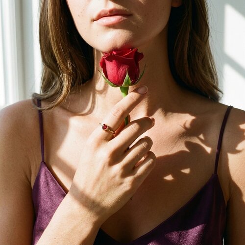 Lundholm Rose – Minimalistische Ring met Rood Hartje – Goudkleurig Lundholm Rose – Minimalistische Ring met Rood Hartje – Goudkleurig
