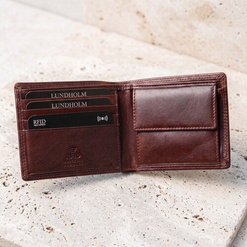 Lundholm Men's Gift Set – Oslo Wallet & Björn Bracelet Tiger's Eye – Brown Lundholm Men's Gift Set – Oslo Wallet & Björn Bracelet Tiger's Eye – Brown