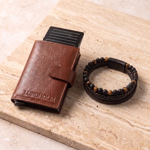 Lundholm Men's Gift Set – Örebro Card Holder & Björn Bracelet Tiger's Eye – Brown Lundholm Men's Gift Set – Örebro Card Holder & Björn Bracelet Tiger's Eye – Brown