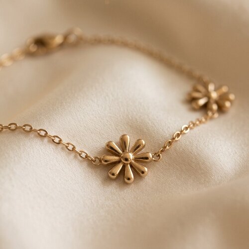 Lundholm Smilla – Schakelarmband met Madeliefjes – Goudkleurig Lundholm Smilla – Schakelarmband met Madeliefjes – Goudkleurig