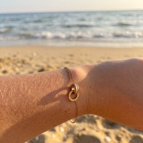 Lundholm Audrey – Armband met Romeinse Cijfers – Goudkleurig Lundholm Audrey – Armband met Romeinse Cijfers – Goudkleurig