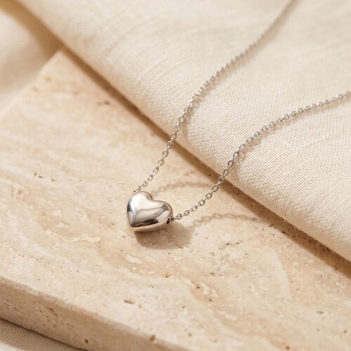Lundholm Cherie – Ketting met Bol Hartje – Zilverkleurig Lundholm Cherie – Ketting met Bol Hartje – Zilverkleurig
