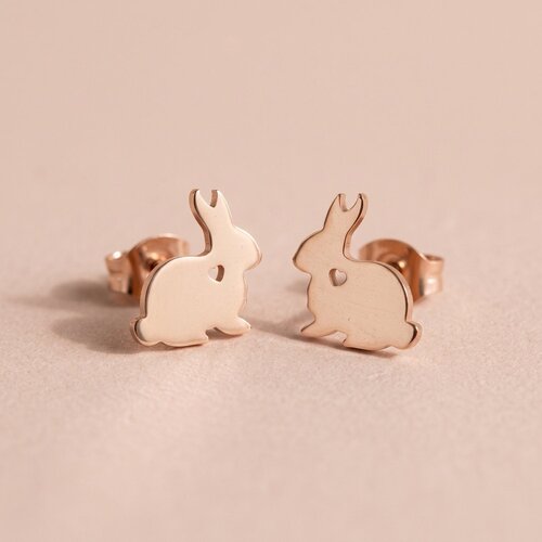 Lundholm Bonnie – Bunny Stud Earrings 1 cm – Rose Gold Lundholm Bonnie – Bunny Stud Earrings 1 cm – Rose Gold
