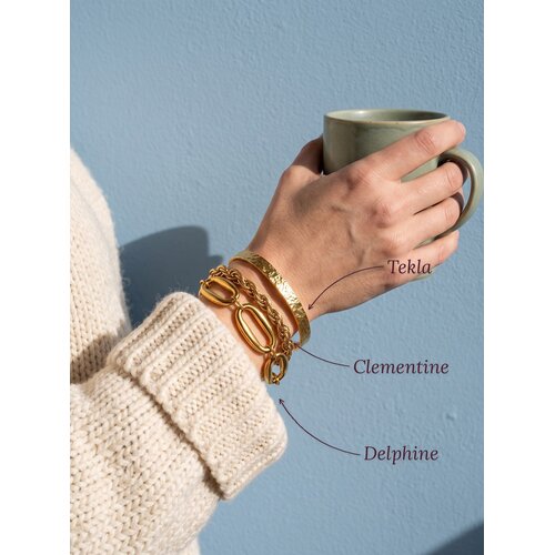 Lundholm Tekla – Hammered Open Bangle – Gold-Tone Lundholm Tekla – Hammered Open Bangle – Gold-Tone