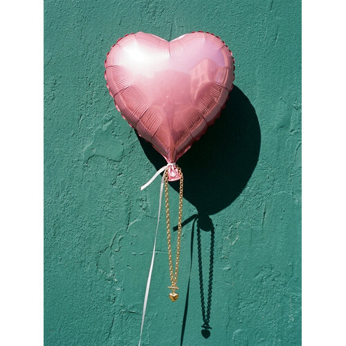 Lundholm Nanna – Heart Necklace with Toggle Clasp – Gold-Tone Lundholm Nanna – Heart Necklace with Toggle Clasp – Gold-Tone