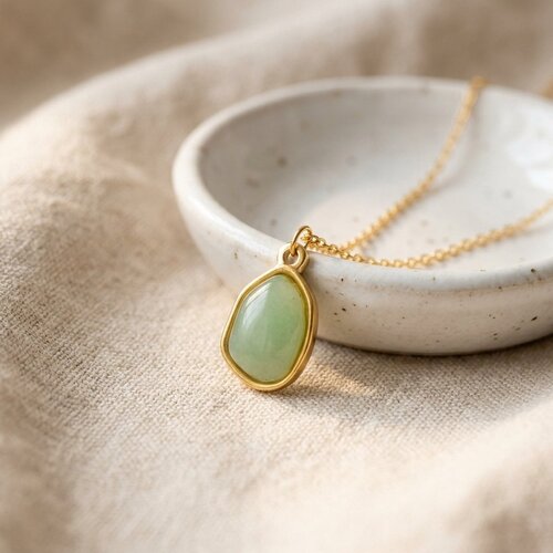 Lundholm Rosan – Ketting met Groene Aventurijn Hanger – Goudkleurig