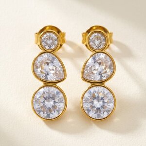 Lundholm Lima – Drop Earrings with Cubic Zirconia Stones – Gold-Tone Lundholm Lima – Drop Earrings with Cubic Zirconia Stones – Gold-Tone