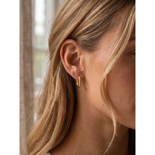Lundholm Bailey – Round Stud Earrings – Gold-Tone Lundholm Bailey – Round Stud Earrings – Gold-Tone