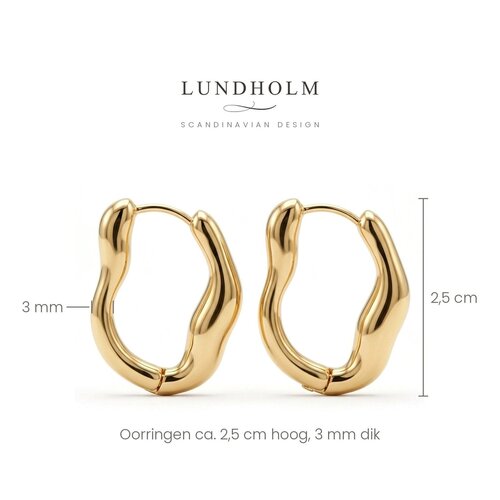 Lundholm Iselin – Chunky Wavy Hoops 2.5 cm – Gold-Tone