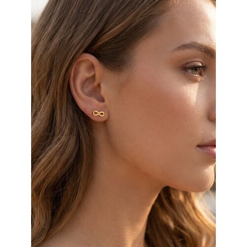 Lundholm Nomi – Infinity Stud Earrings for Women – Gold-Tone
