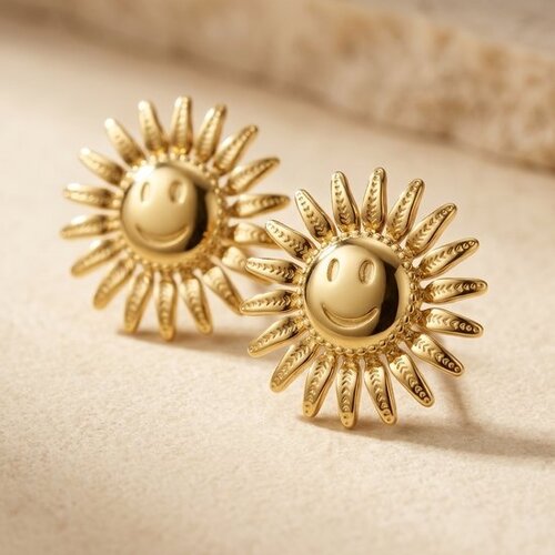 Lundholm Soley – Smiling Sun Earrings – Gold-Tone Lundholm Soley – Smiling Sun Earrings – Gold-Tone