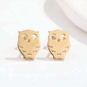 Lundholm Ollie – Uiltjes Oorknopjes – Goudkleurig Lundholm Ollie – Uiltjes Oorknopjes – Goudkleurig
