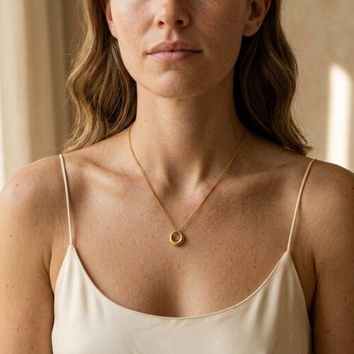 Lundholm Halo – Necklace with Open Round Pendant – Gold-Tone Lundholm Halo – Necklace with Open Round Pendant – Gold-Tone