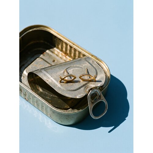 Lundholm Fisk – Fish Stud Earrings – Gold-Tone Lundholm Fisk – Fish Stud Earrings – Gold-Tone