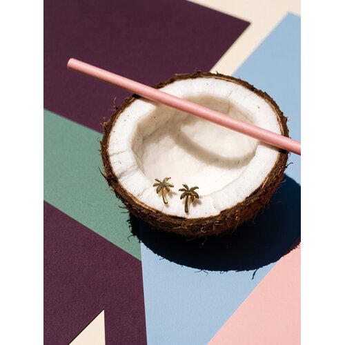 Lundholm Palm – Palm Tree Stud Earrings – Gold-Tone Lundholm Palm – Palm Tree Stud Earrings – Gold-Tone