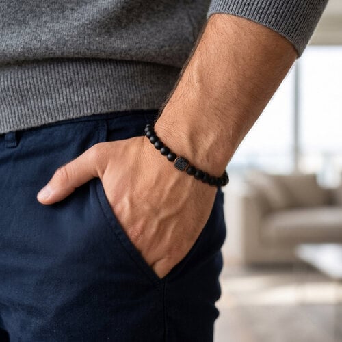 Lundholm Olav – Men's Beaded Bracelet Obsidian and Lava Stone 8 mm – Black Lundholm Olav – Men's Beaded Bracelet Obsidian and Lava Stone 8 mm – Black