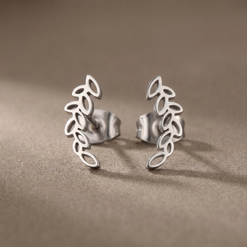 Lundholm Astri – Leaf Stud Earrings (Ear Climber) for Women – Silver-Tone Lundholm Astri – Leaf Stud Earrings (Ear Climber) for Women – Silver-Tone