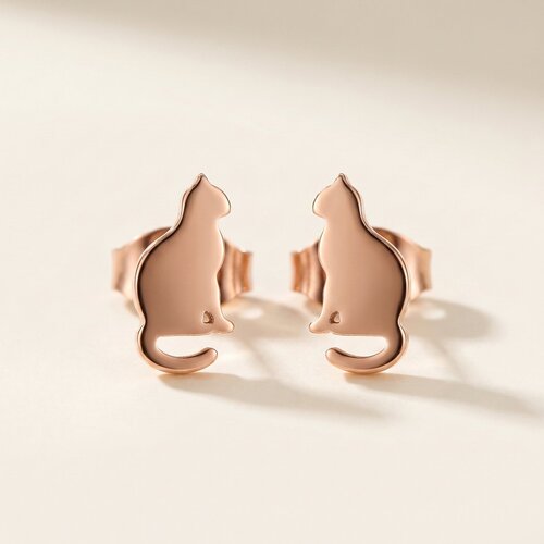 Lundholm Minou – Cat Stud Earrings – Rose Gold Lundholm Minou – Cat Stud Earrings – Rose Gold