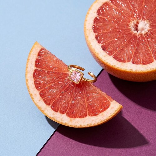 Lundholm Julie – Verstelbare Ring met Roze Zirkonia – Goudkleurig Lundholm Julie – Verstelbare Ring met Roze Zirkonia – Goudkleurig