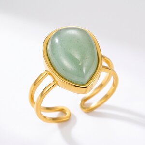 Lundholm Rosan – Verstelbare Statement Ring met Natuursteen – Groene Steen – Goudkleurig Lundholm Rosan – Verstelbare Statement Ring met Natuursteen – Groene Steen – Goudkleurig