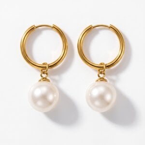 Lundholm Lenna – Hoops with Pearl – Gold-Tone Lundholm Lenna – Hoops with Pearl – Gold-Tone