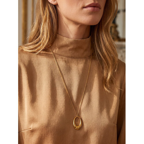 Lundholm Ava – Lange Ketting met Open Ronde Hanger – Goudkleurig Lundholm Ava – Lange Ketting met Open Ronde Hanger – Goudkleurig