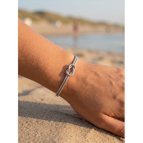 Lundholm Brianna – Double Bracelet with Knot – Silver-Tone Lundholm Brianna – Double Bracelet with Knot – Silver-Tone