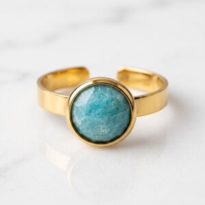 Lundholm Ella – Verstelbare Ring met Amazoniet – Goudkleurig Lundholm Ella – Verstelbare Ring met Amazoniet – Goudkleurig