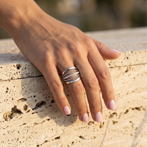 Lundholm Alba – Adjustable Wide Statement Ring – Silver-Tone Lundholm Alba – Adjustable Wide Statement Ring – Silver-Tone