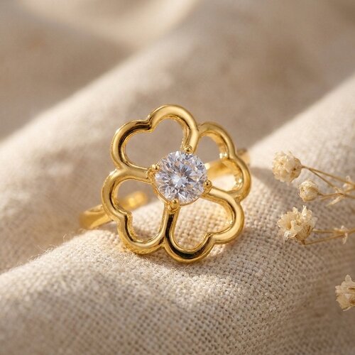 Lundholm Bloom – Adjustable Four-Leaf Clover Heart Ring – Gold-Tone Lundholm Bloom – Adjustable Four-Leaf Clover Heart Ring – Gold-Tone