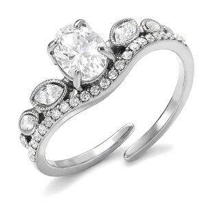 Lundholm Aurora – Vintage Ring met Ovale Zirkonia – Zilverkleurig Lundholm Aurora – Vintage Ring met Ovale Zirkonia – Zilverkleurig