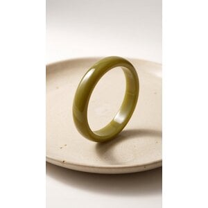 Lundholm May – Statement Bangle for Women – Acrylic – Green Lundholm May – Statement Bangle for Women – Acrylic – Green