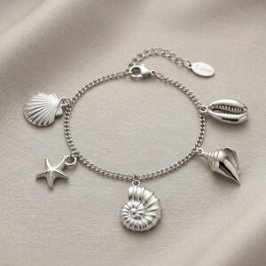 Lundholm Solveig – Charm Bracelet with Shells – Silver-Tone Lundholm Solveig – Charm Bracelet with Shells – Silver-Tone