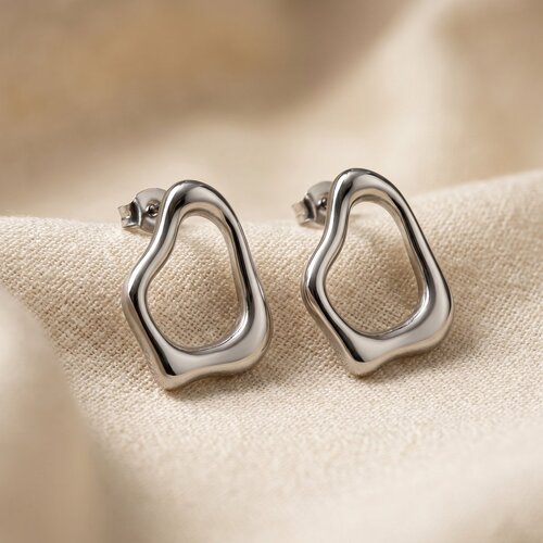 Lundholm Dakota – Geometric Open Statement Earrings – Silver-Tone Lundholm Dakota – Geometric Open Statement Earrings – Silver-Tone