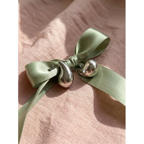 Lundholm Hazel – Statement Drop Earrings – Silver-Tone Lundholm Hazel – Statement Drop Earrings – Silver-Tone