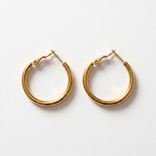 Lundholm Sydney – Hoop Earrings 3 cm – Gold-Tone