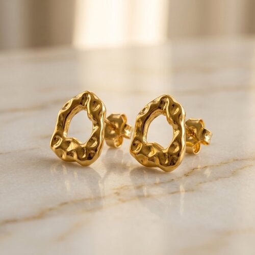 Lundholm Maisie – Open Square Stud Earrings – Gold-Tone Lundholm Maisie – Open Square Stud Earrings – Gold-Tone