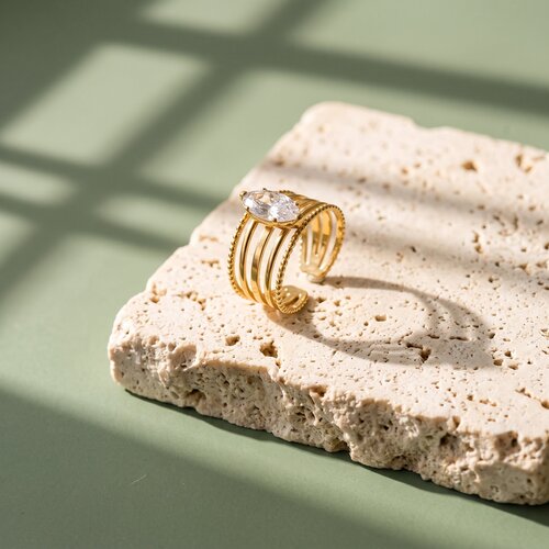 Lundholm Dina – Adjustable Ring with Cubic Zirconia – Gold-Tone Lundholm Dina – Adjustable Ring with Cubic Zirconia – Gold-Tone