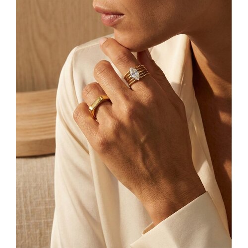 Lundholm Dina – Adjustable Ring with Cubic Zirconia – Gold-Tone Lundholm Dina – Adjustable Ring with Cubic Zirconia – Gold-Tone