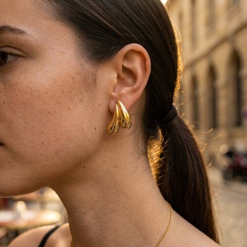 Lundholm Lana – Sculptural Statement Oorknopjes Dames – Zilverkleurig Lundholm Lana – Sculptural Statement Oorknopjes Dames – Zilverkleurig