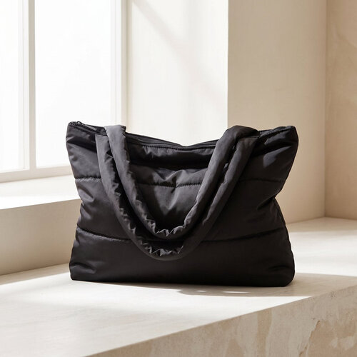 Lundholm Nykroppa – Grote Puffer Shopper – Zwart Lundholm Nykroppa – Grote Puffer Shopper – Zwart