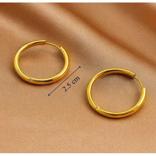 Lundholm Elma – Oorringen 2,5 cm Dames – Goudkleurig Lundholm Elma – Oorringen 2,5 cm Dames – Goudkleurig