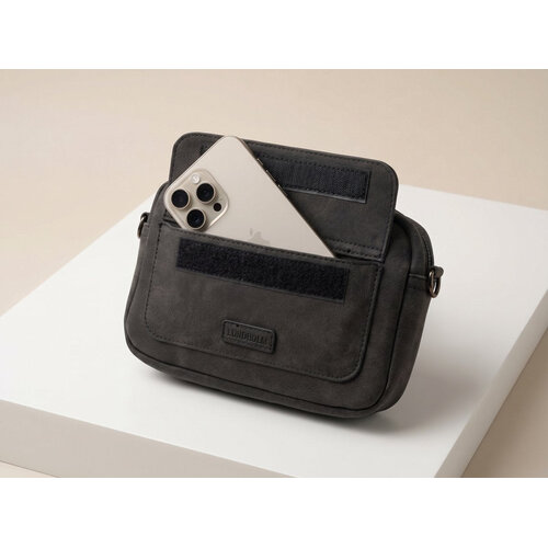 Lundholm Sandviken – Crossbody Telefoontasje – Zwart Lundholm Sandviken – Crossbody Telefoontasje – Zwart