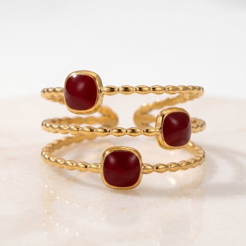 Lundholm Maeve – Statement Ring with Square Stones – Red Lundholm Maeve – Statement Ring with Square Stones – Red