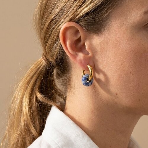 Lundholm Mabel – Hoops with Natural Stone Charm – Blue Natural Stone – Gold-Tone Lundholm Mabel – Hoops with Natural Stone Charm – Blue Natural Stone – Gold-Tone