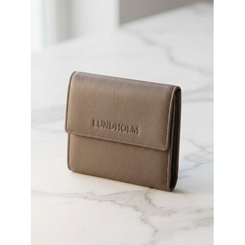 Lundholm Byske – Leren Dames Portemonnee 9 Pasjes met RFID – Taupe Lundholm Byske – Leren Dames Portemonnee 9 Pasjes met RFID – Taupe