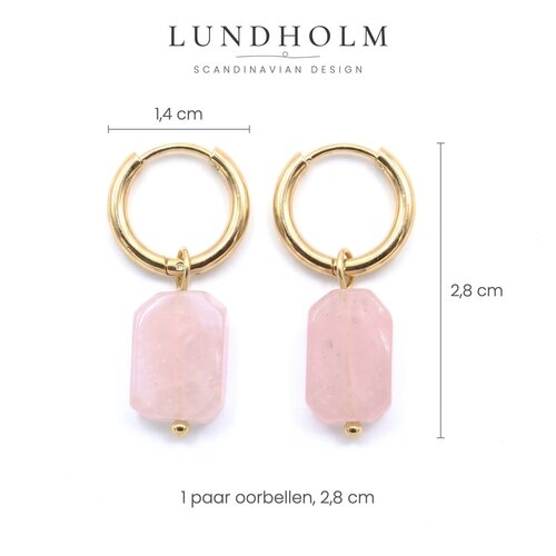Lundholm Agneta – Oorringen met Natuursteen Hanger – Rozenkwarts – Goudkleurig Lundholm Agneta – Oorringen met Natuursteen Hanger – Rozenkwarts – Goudkleurig
